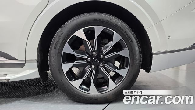 Kia Canival 2022 — photo 7