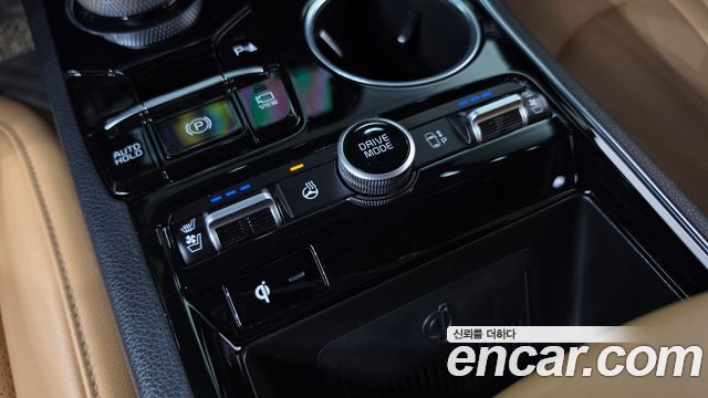 Kia K5 2023 — photo 16