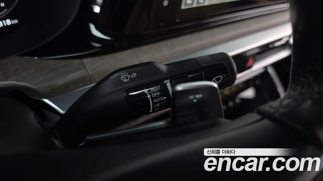 Kia K5 2023 — photo 17