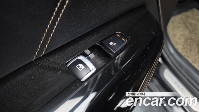 Kia K5 2023 — photo 19