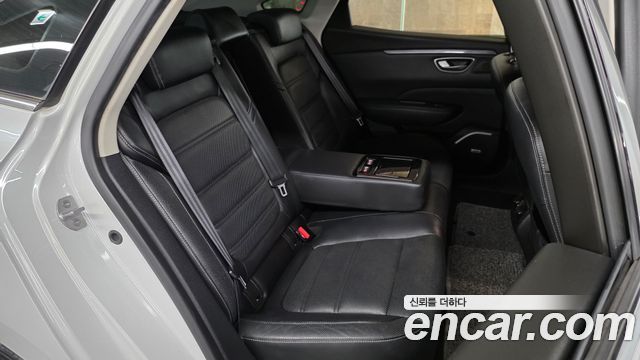 Renault Korea SM6 2016 — photo 12