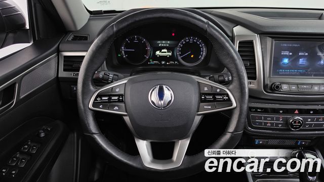 KG Mobility Rexton 2018 — photo 15
