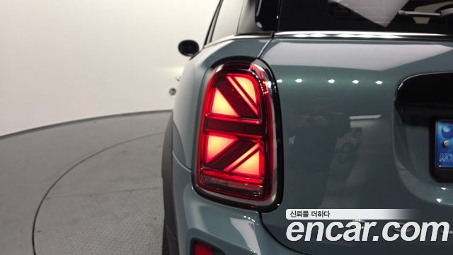 Mini Countryman 2022 — photo 9
