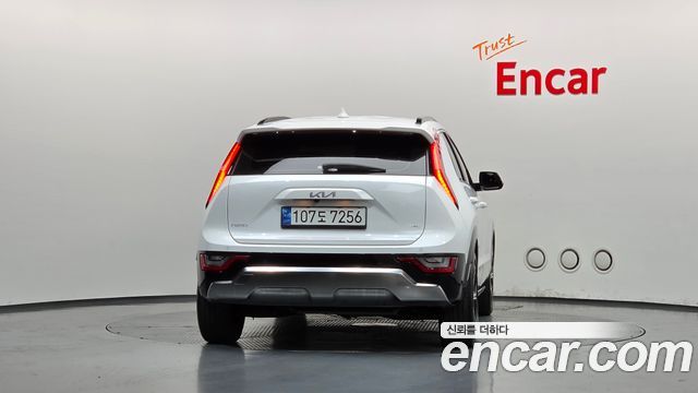 Kia Niro 2022 — photo 4