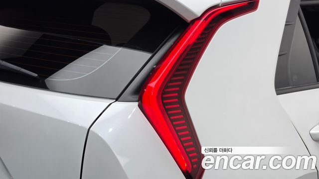 Kia Niro 2022 — photo 9