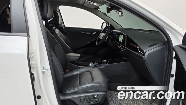 Kia Niro 2022 — photo 16