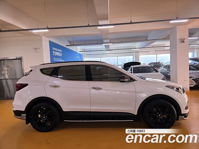 Hyundai Santafe 2016 — photo 3