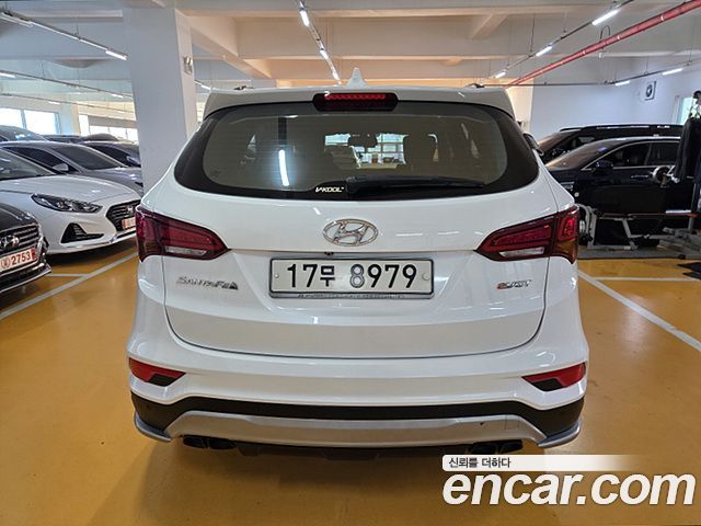 Hyundai Santafe 2016 — photo 4