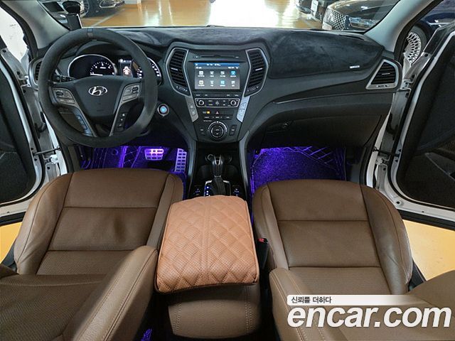Hyundai Santafe 2016 — photo 10