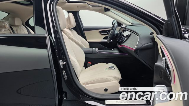 Mercedes-Benz E-Class 2024 — photo 14