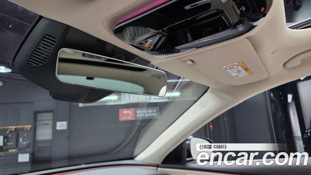 Mercedes-Benz E-Class 2024 — photo 29