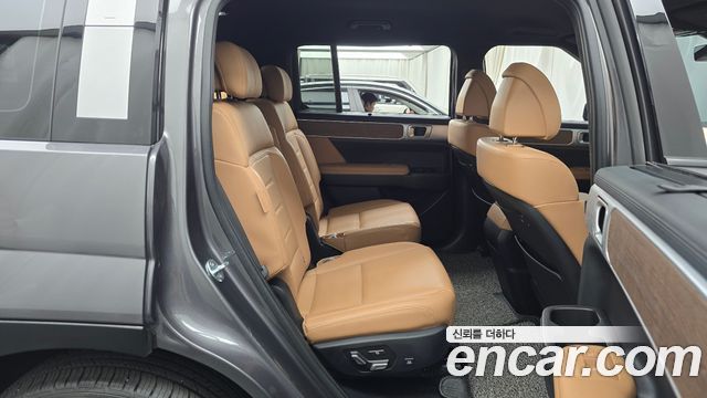 Hyundai Santafe 2024 — photo 12