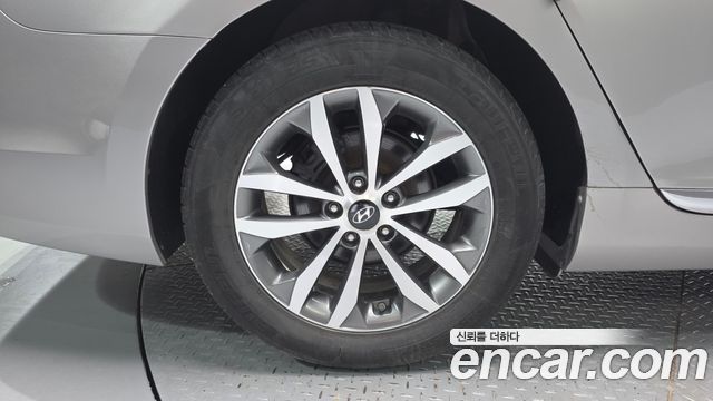 Hyundai Grandeur 2012 — photo 5