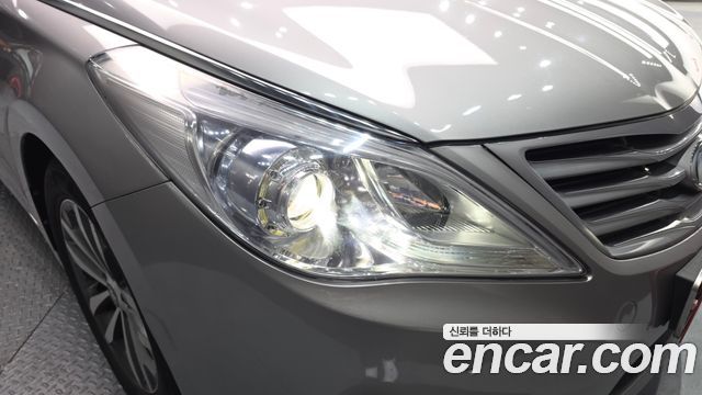 Hyundai Grandeur 2012 — photo 8