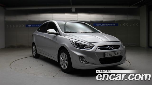 Hyundai Accent 2015 — photo 19