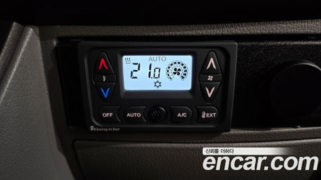 Mercedes-Benz Sprinter 2017 — photo 22
