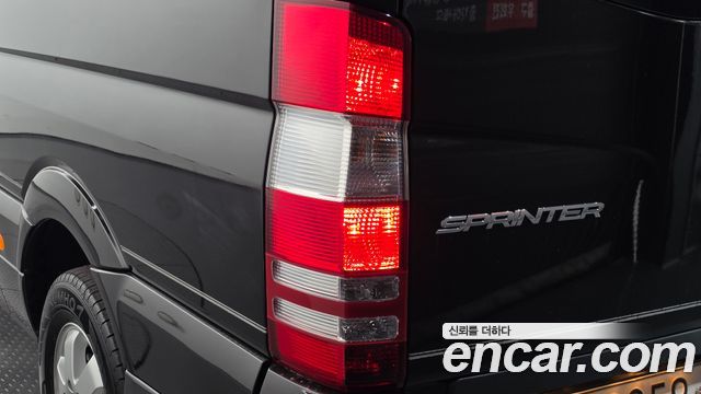 Mercedes-Benz Sprinter 2017 — photo 9