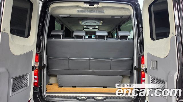Mercedes-Benz Sprinter 2017 — photo 29