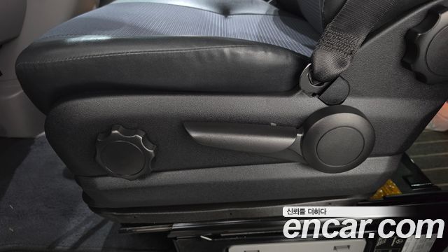 Mercedes-Benz Sprinter 2017 — photo 30