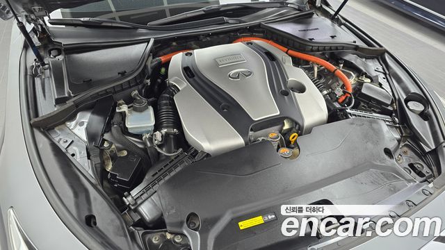Infiniti Q50 2018 — photo 6
