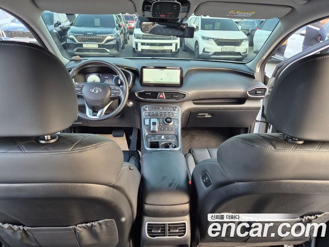 Hyundai Santafe 2023 — photo 14