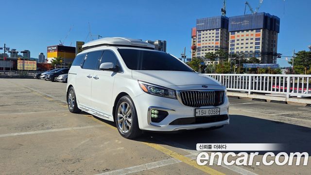 Kia Canival 2017 — photo 3
