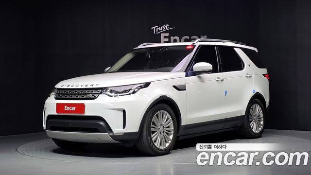 Land Rover Discovery 2017 — photo 1