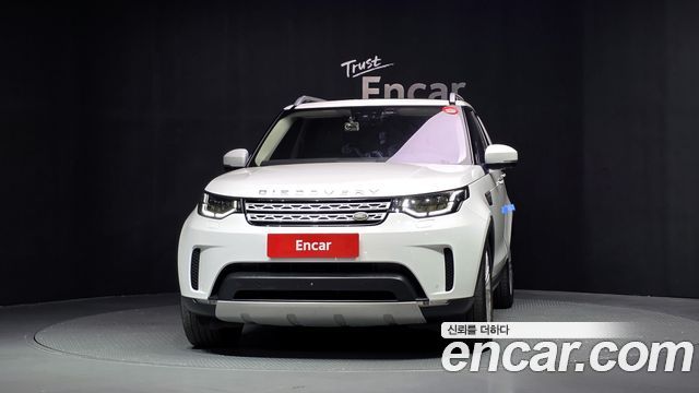 Land Rover Discovery 2017 — photo 3