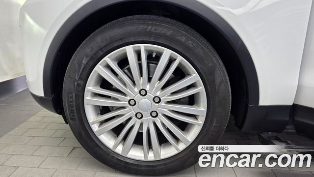 Land Rover Discovery 2017 — photo 5