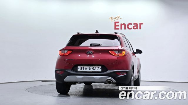 Kia Stonic 2019 — photo 4