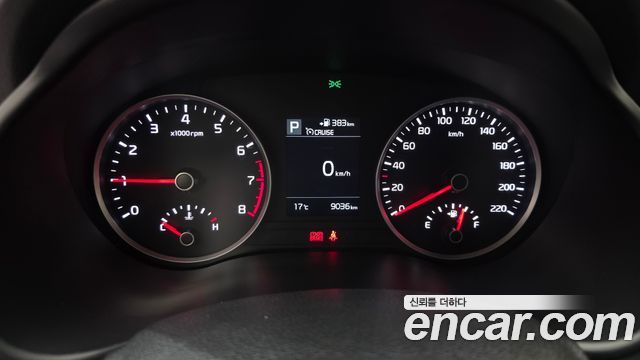 Kia Stonic 2019 — photo 11