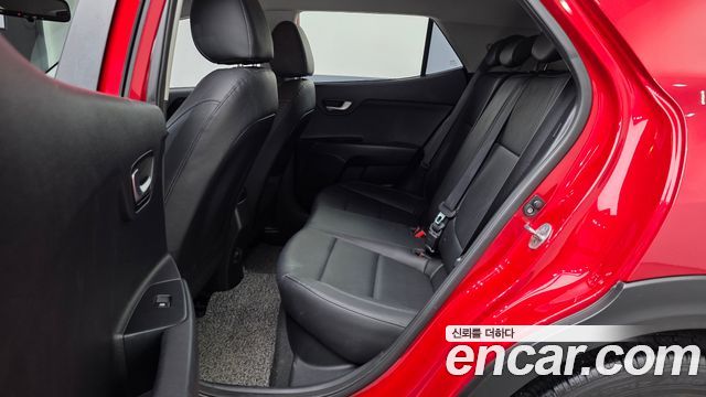 Kia Stonic 2019 — photo 18