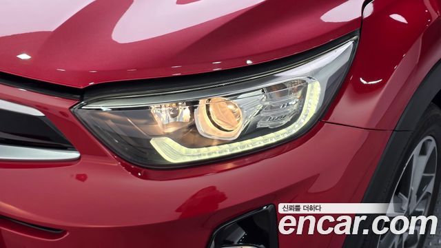 Kia Stonic 2019 — photo 8