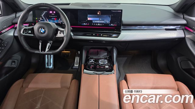 BMW 5-Series 2024 — photo 10