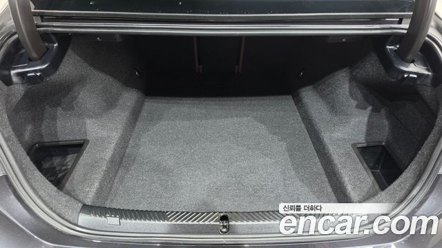 BMW 5-Series 2024 — photo 24