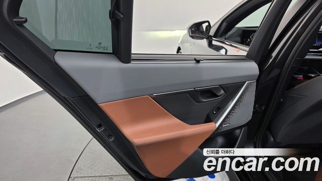 BMW 5-Series 2024 — photo 15