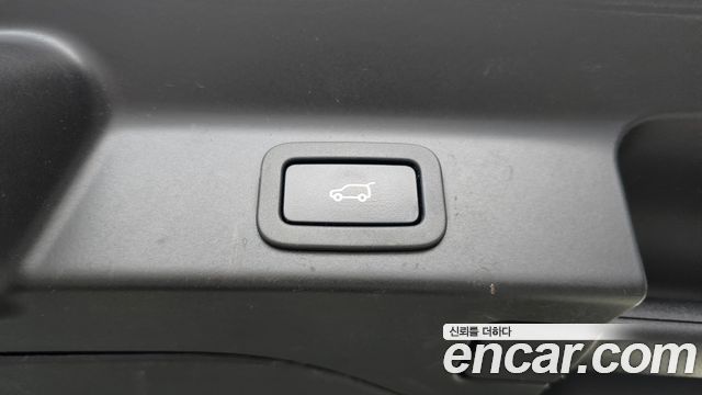 Jaguar F-PACE 2018 — photo 30