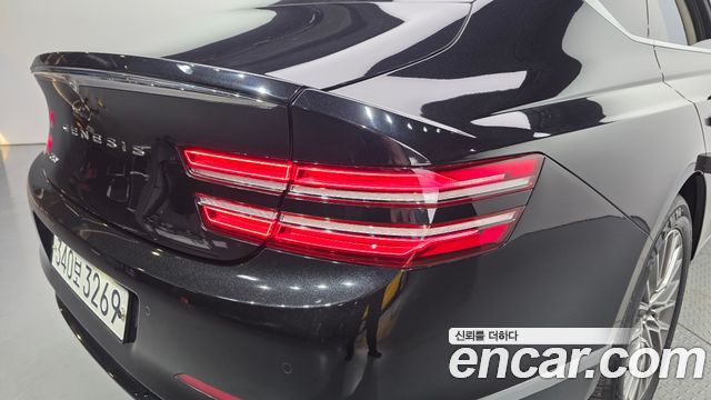 Genesis G80 2021 — photo 9
