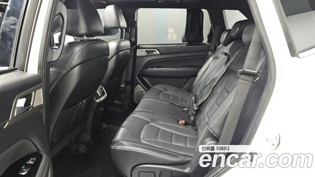 KG Mobility Rexton 2018 — photo 18