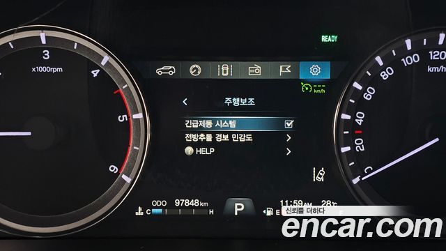 KG Mobility Rexton 2018 — photo 24