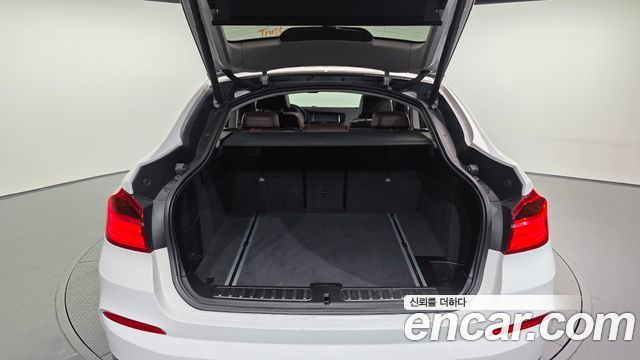 BMW X4 2016 — photo 20