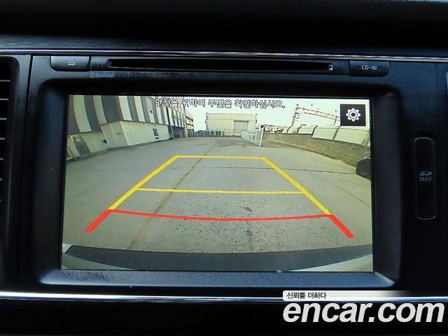Kia Canival 2016 — photo 14