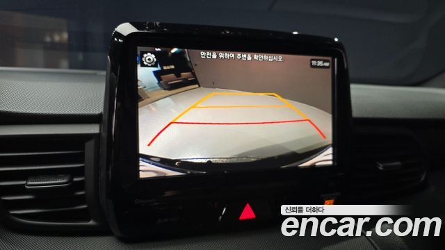Hyundai Veloster 2019 — photo 20