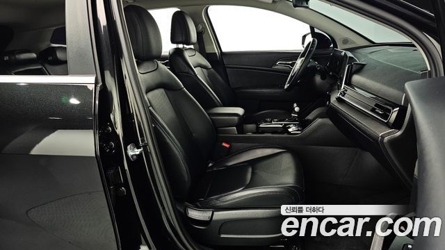 Kia Sportage 2023 — photo 17