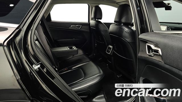 Kia Sportage 2023 — photo 18