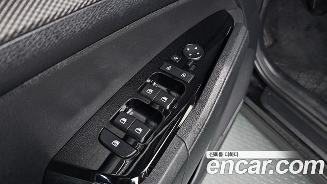 Kia Sportage 2023 — photo 28