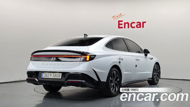 Hyundai Sonata 2024 — photo 2