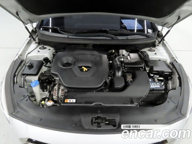 Hyundai Sonata 2017 — photo 13