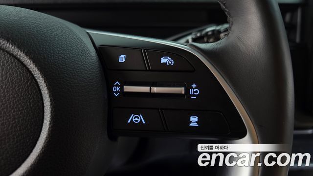 Hyundai Staria 2025 — photo 21
