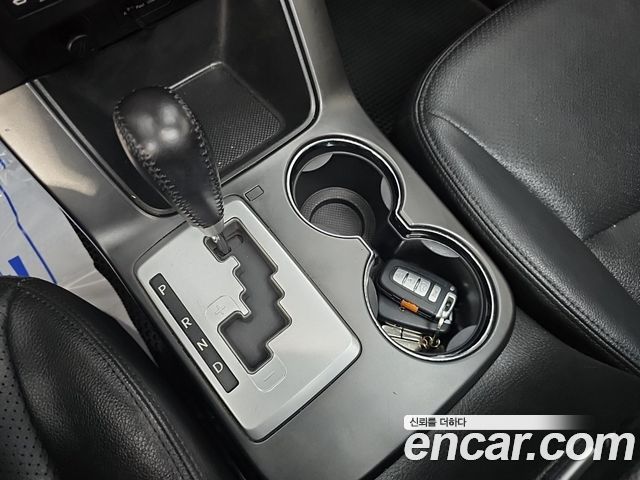 Kia Sorento 2010 — photo 8